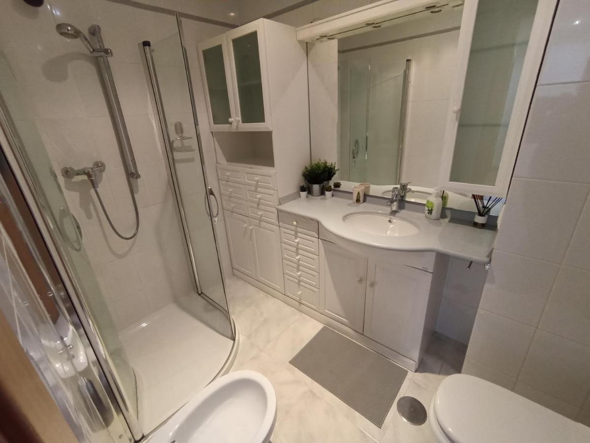 Apartamento De 120M2 Al Lado De Cabarceno Saron Dış mekan fotoğraf